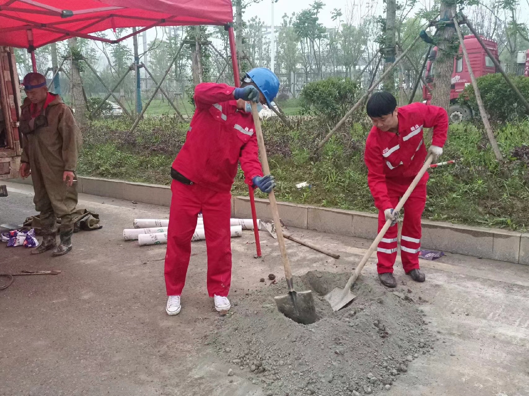 魏都管道疏通哪家好】及时进行市政管道清淤